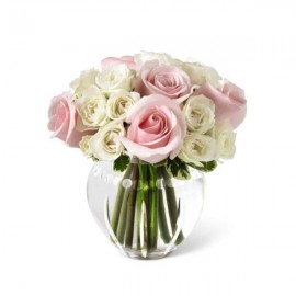 The FTD Sweetest Blooms Bouquet